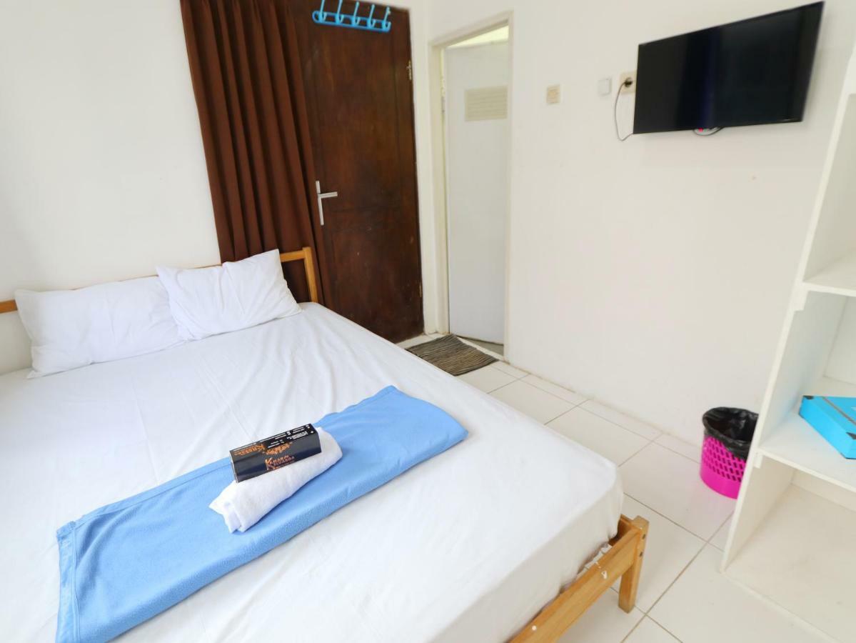Kamar Keluarga Kalideres Jakarta Kültér fotó